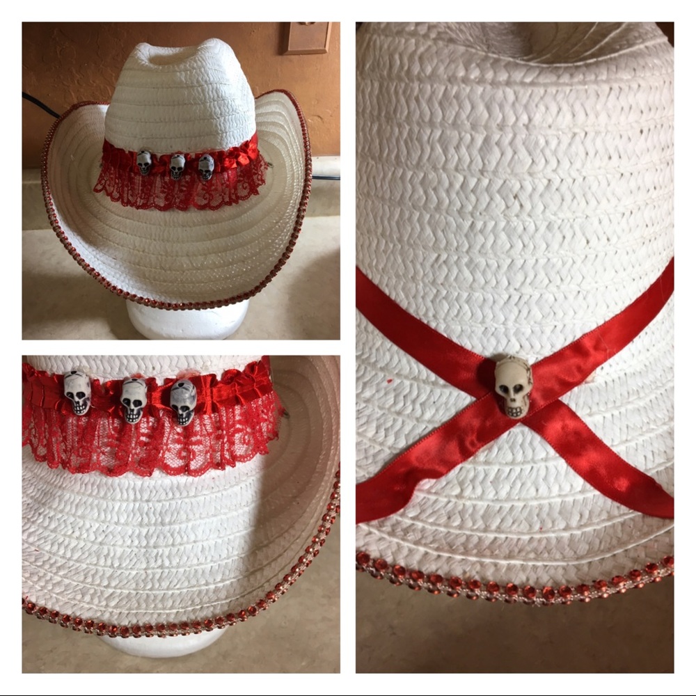 Cowboy/Biker- hat hobo / hippy white -red/ skulls